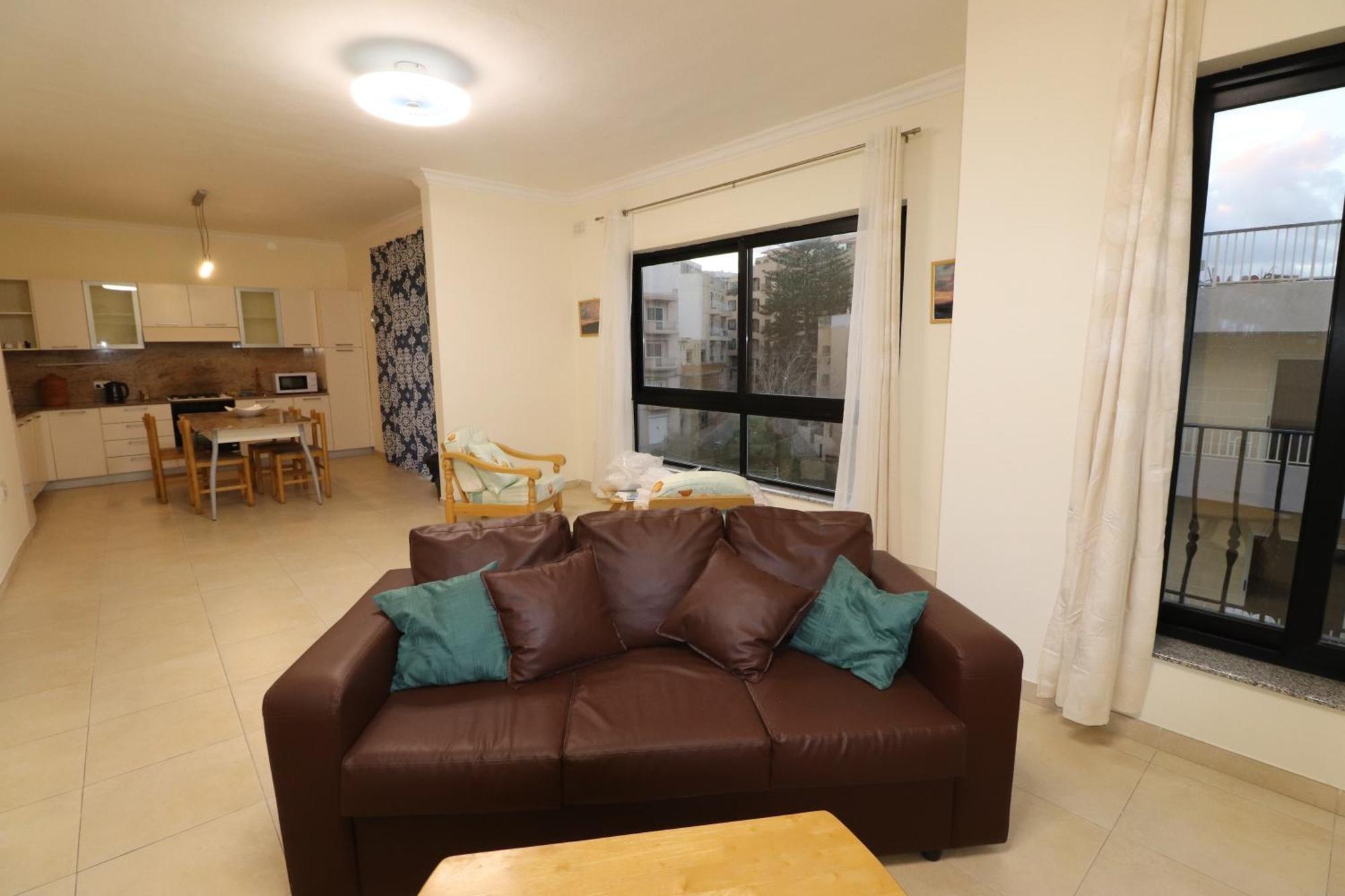 The Sea Just Across The Road - Flat 3 Apartment St. Paul's Bay Exterior photo
